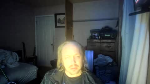 Snapshot of bigmike20129020 chatting on December 16, 10:29 am bigmike20129020 online show from December 16, 10:29 am