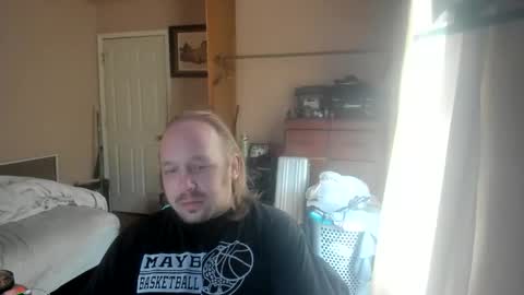 Snapshot of bigmike20129020 chatting on January 5, 7:49 pm bigmike20129020 online show from January 5, 7:49 pm