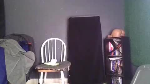 Snapshot of bigpussypump chatting on February 23, 6:07 am bigpussypump online show from February 23, 6:07 am