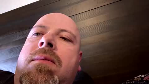 bigred2026 online show from April 15, 3:21 am