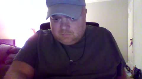 Snapshot of bigred_nyc chatting on October 30, 7:09 am Big Red online show from October 30, 7:09 am