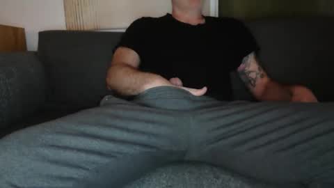 Casey online show from November 9, 6:10 pm