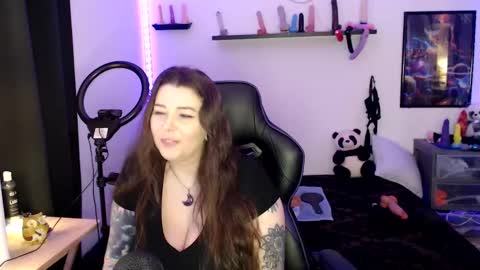 Nichole lights online show from November 17, 8:33 pm