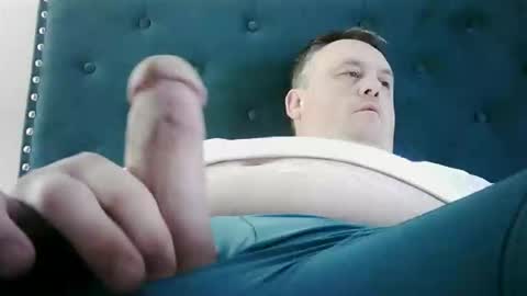 bigtroc3759 online show from March 24, 1:06 pm