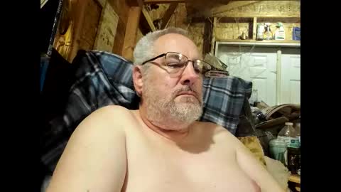 Biguy52 online show from December 28, 6:17 am