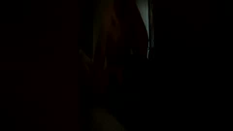 bigzbundy95314273 online show from June 16, 1:42 am