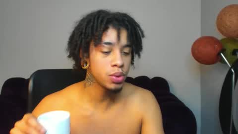 Sebas online show from October 14, 1:03 pm