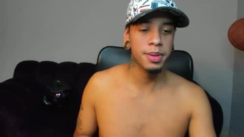 Sebas online show from November 4, 5:47 pm