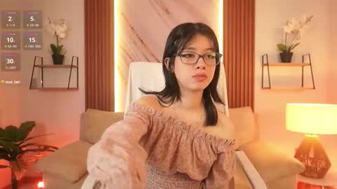 billiebrownn online show from March 12, 7:50 pm