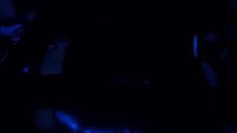 billlovesass online show from October 28, 9:43 am