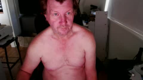 Snapshot of billscock chatting on December 22, 5:44 am billscock online show from December 22, 5:44 am
