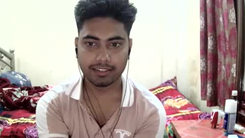 birbikrom104 online show from May 4, 5:36 am