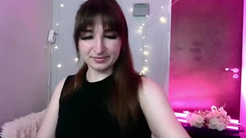 birdie_kiss online show from June 8, 7:48 pm