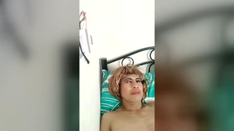bisexlouphil online show from June 17, 1:43 am