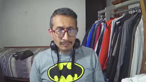 Manu O online show from January 17, 2:04 pm