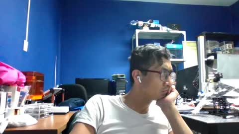 Manu O online show from June 20, 12:17 am