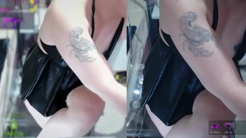 bisex woman online show from February 26, 10:57 pm