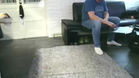 Bitchnk online show from January 10, 7:11 pm