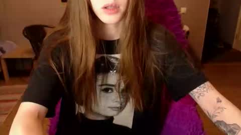 Kitten online show from March 15, 8:56 pm