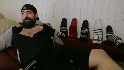 black_beard_slides online show from January 17, 11:35 pm