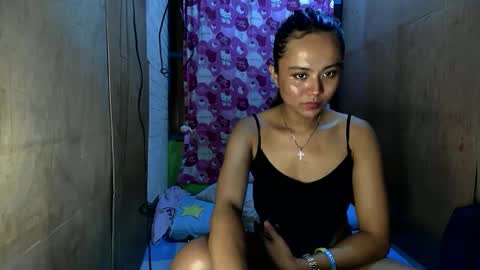 Snapshot of black_fairyxxx chatting on December 29, 8:44 am black_fairyxxx online show from December 29, 8:44 am