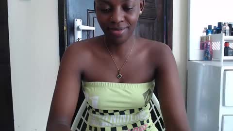 black ghodess online show from February 6, 11:09 am