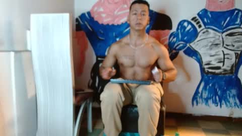 Snapshot of black_hot26 chatting on December 5, 2:17 pm black_hot26 online show from December 5, 2:17 pm