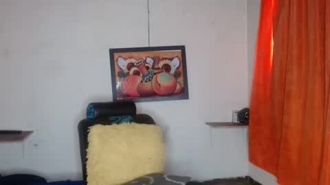 Snapshot of black_hot26 chatting on February 4, 2:21 pm black_hot26 online show from February 4, 2:21 pm