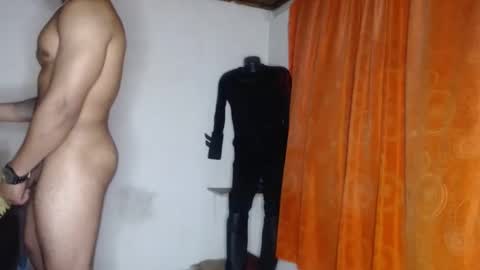 Snapshot of black_hot26 chatting on February 27, 9:58 pm black_hot26 online show from February 27, 9:58 pm