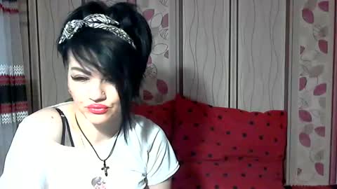 black_hot_01 online show from March 11, 7:14 am