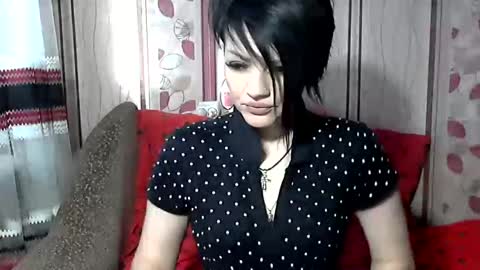 black_hot_01 online show from February 17, 6:20 am