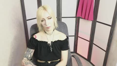 Emily online show from May 26, 8:53 am