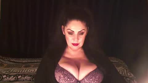 Sarah online show from February 11, 4:01 am