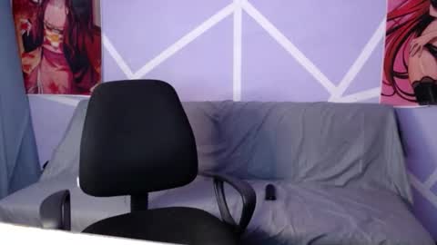 black_scarlet_ online show from November 17, 8:55 pm