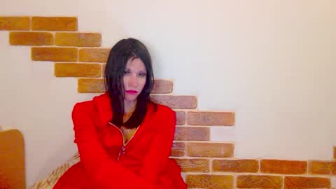 Kristin online show from October 5, 4:58 pm