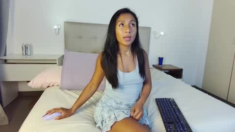 Angye online show from September 30, 1:38 am