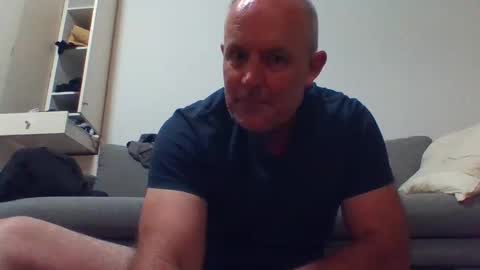 blackdog71 online show from February 8, 11:55 am