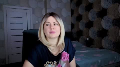 blackeyes11 online show from December 5, 6:59 am