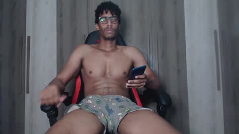 Blackguy720 online show from December 1, 9:28 pm