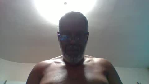 Me and her online show from April 20, 9:12 am