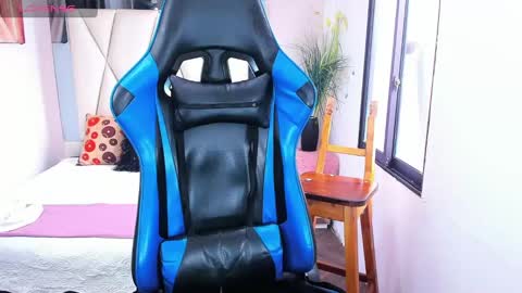 Snapshot of blacksex_boy chatting on February 26, 9:31 pm Marlon online show from February 26, 9:31 pm