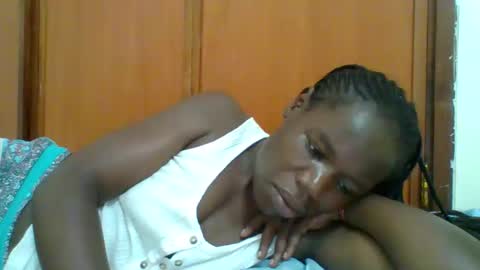 SARAH online show from November 4, 9:38 pm