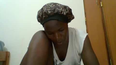 SARAH online show from November 1, 8:30 pm