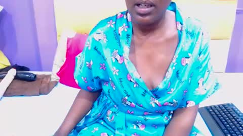 Snapshot of blackslutyass chatting on September 30, 3:33 pm blackslutyass online show from September 30, 3:33 pm