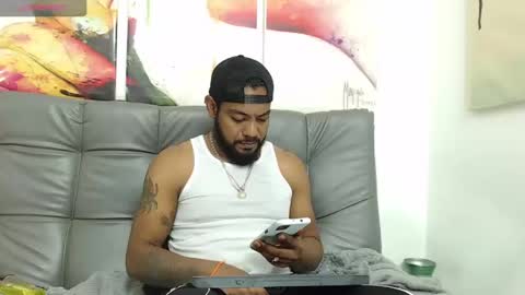 Richard online show from November 8, 1:52 am