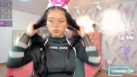 Blair  online show from October 8, 11:49 am