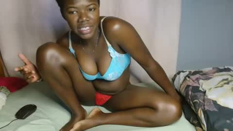 love online show from June 5, 11:15 am