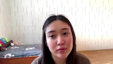 Mila online show from April 16, 12:05 pm