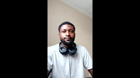 blakchiise online show from April 17, 1:46 pm