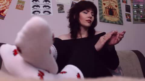 Britney online show from February 18, 1:11 pm